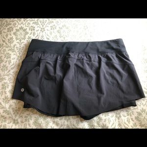 Black Lululemon skort